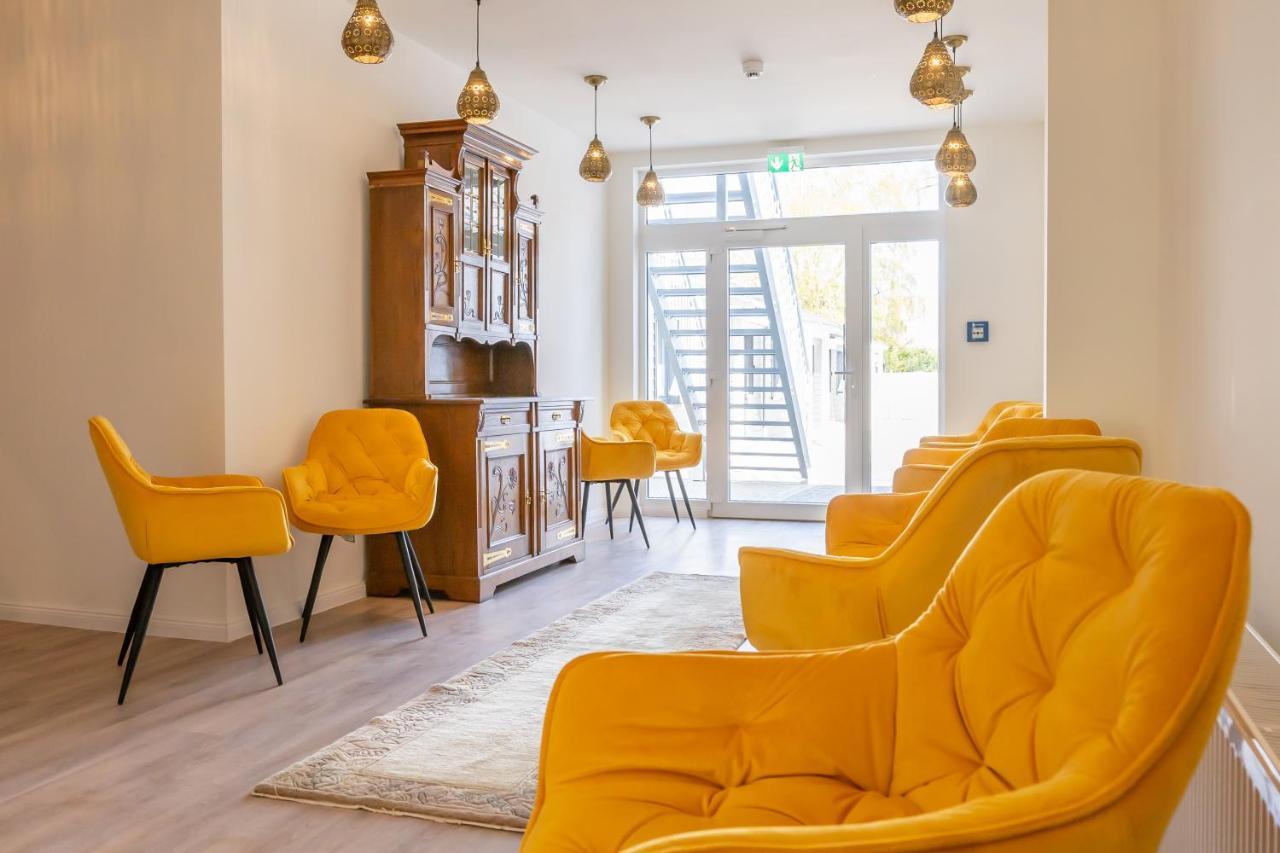 Landschaftliches Haus Aparthotel Tönning Exteriör bild
